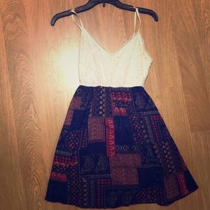 Women’s dress